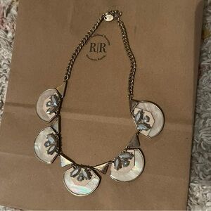 Beautiful statement necklace. “Mother of Pearl” gems/beads.